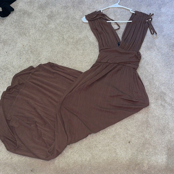 Plunging maxi dress - Picture 5 of 5